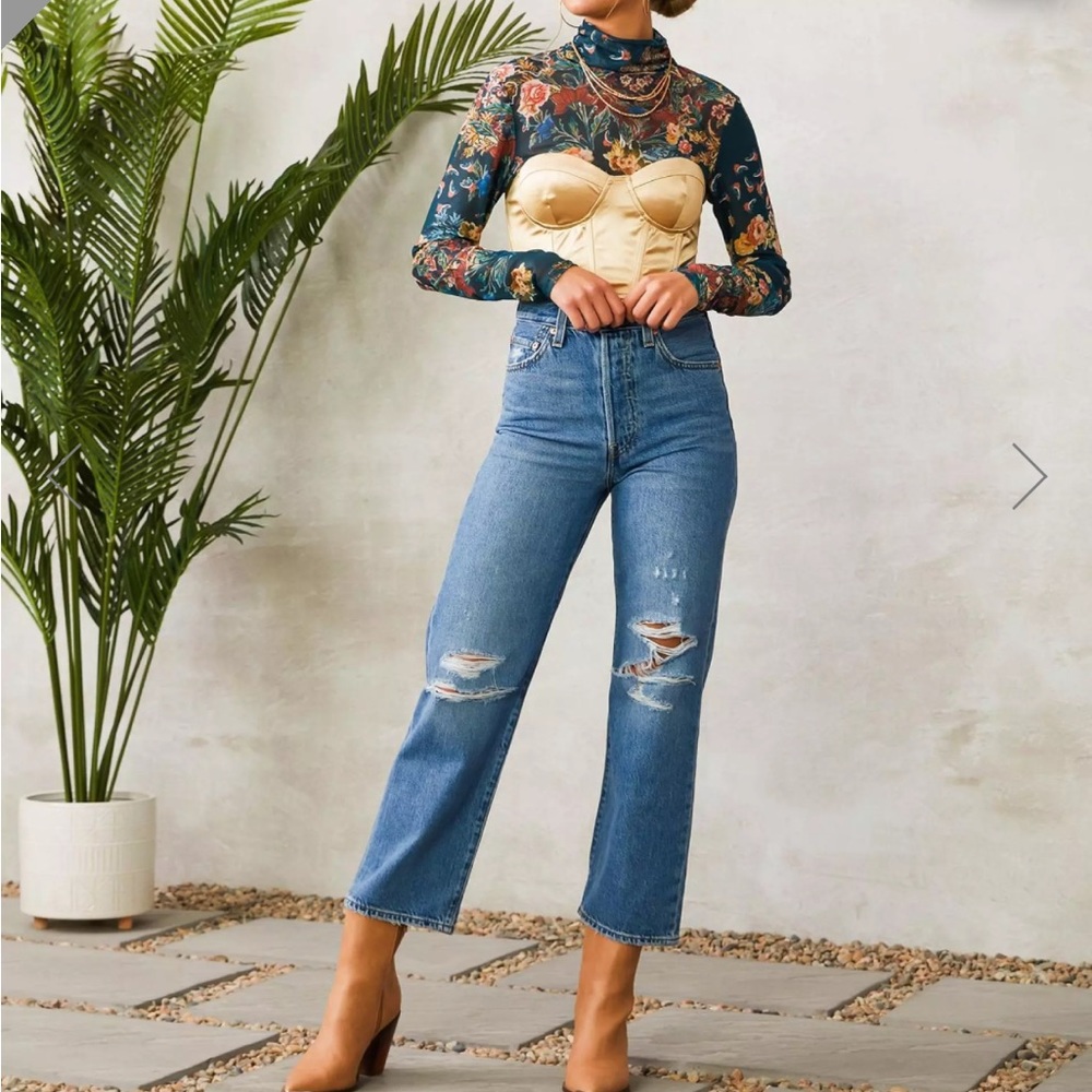 Levi’s Premium Ribcage Straight Leg Ankle Super High Rise Denim Jeans New Sz 27